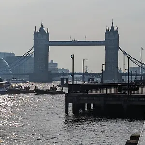 Tobacco Docks & St Katherine's Londres