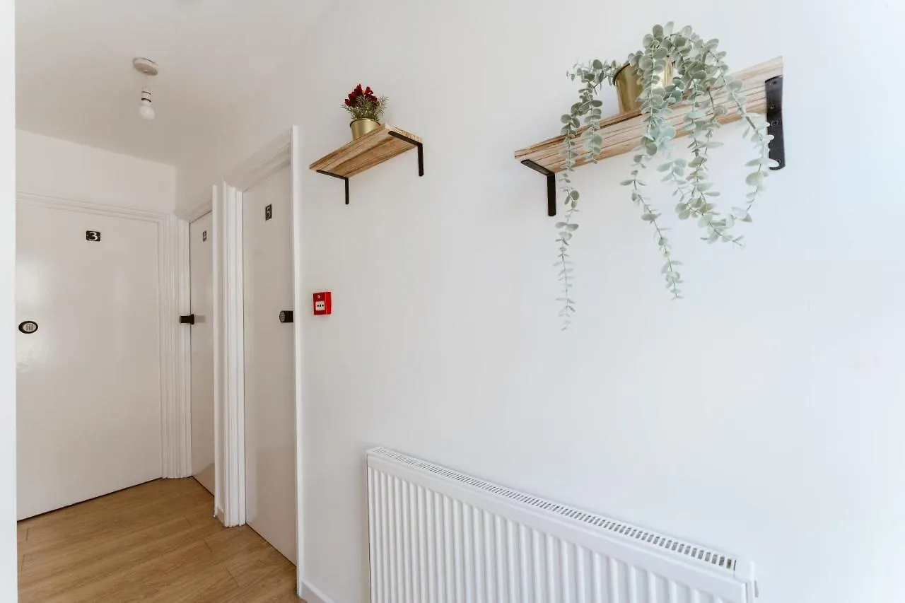 Mile End Double Rooms 27 Guest House London 0*,  United Kingdom