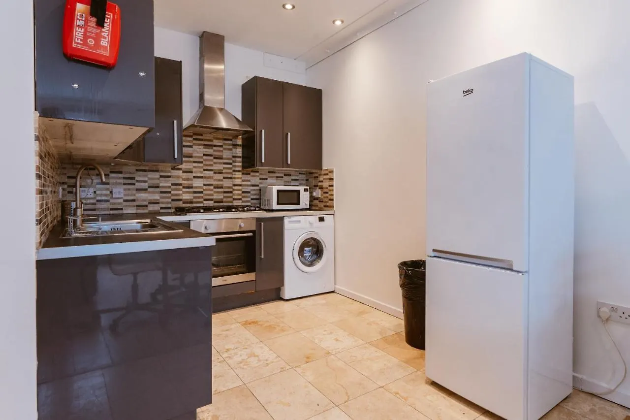 Mile End Double Rooms 27 Guest House London 0*,